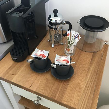 Liebevoll Renoviertes Apartment Mit Panoramablick Friedrichshafen Eksteriør bilde