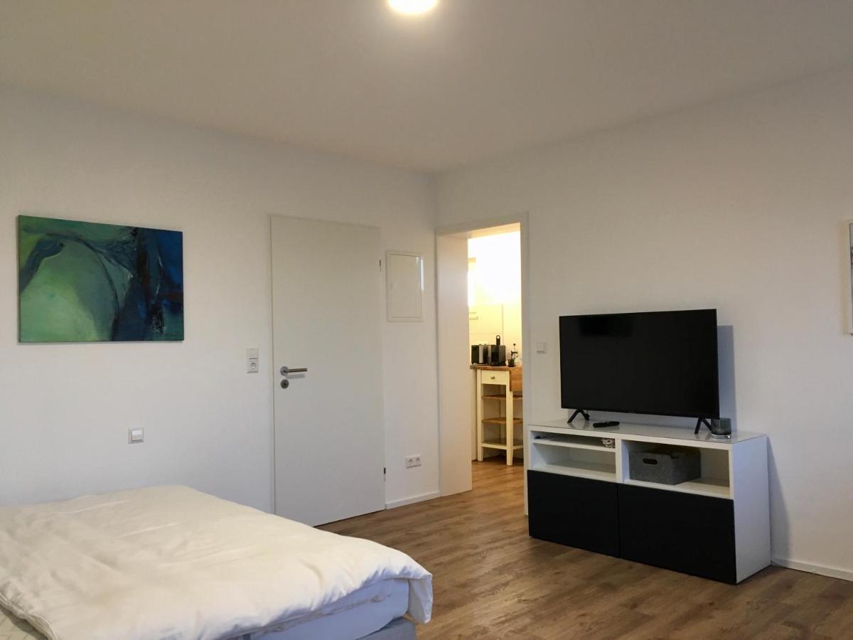 Liebevoll Renoviertes Apartment Mit Panoramablick Friedrichshafen Eksteriør bilde